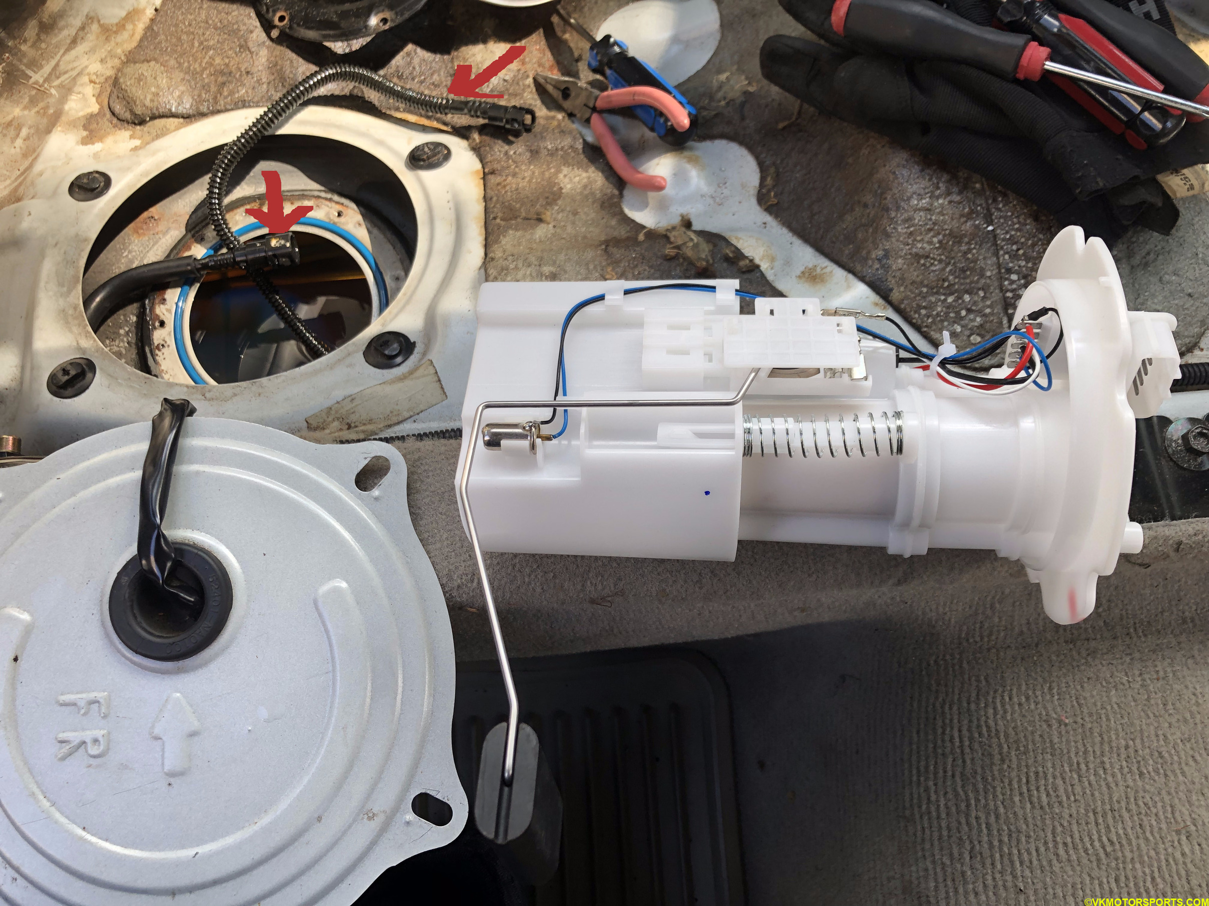 Figure 4. New fuel pump installation showing two fuel hoses