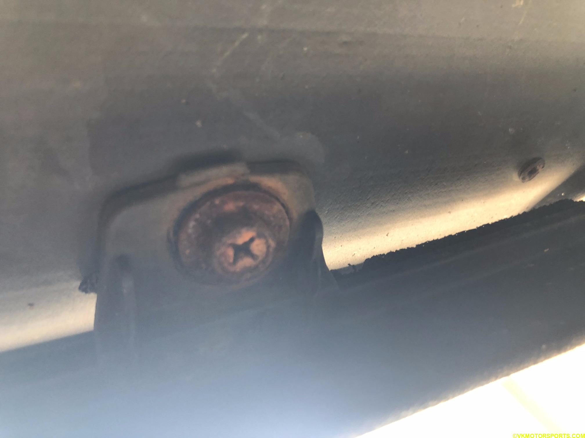 Figure 1b. Rusted bolts on my skidplate