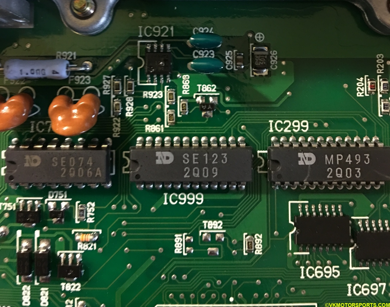 Figure 8. ECU IC999, IC799 and IC299