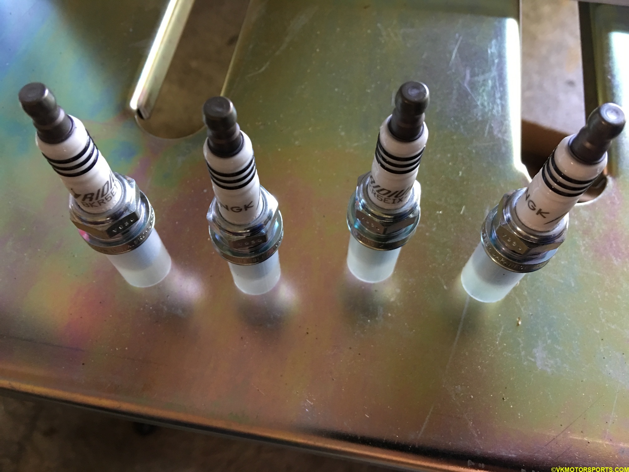 4 NGK Iridium IX spark plug